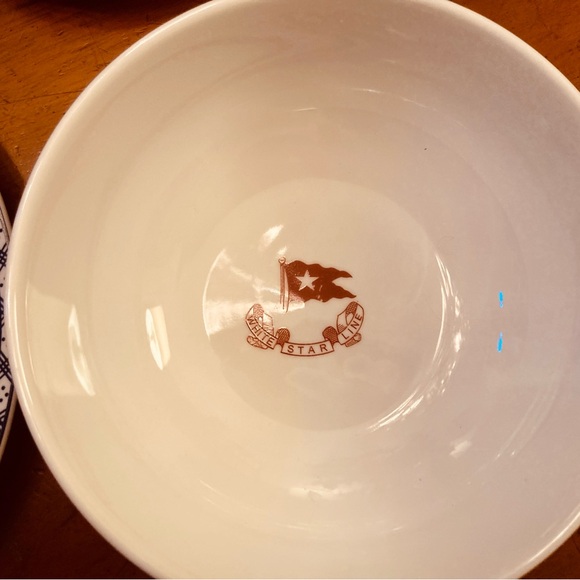 White Star Line Chinese porcelain 2nd Class Titanic reproduction dinnerware - Picture 7 of 15